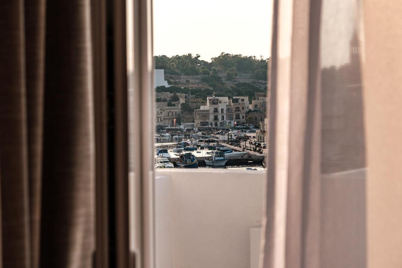C'Est La Vie Guesthouse Marsaskala Exterior photo